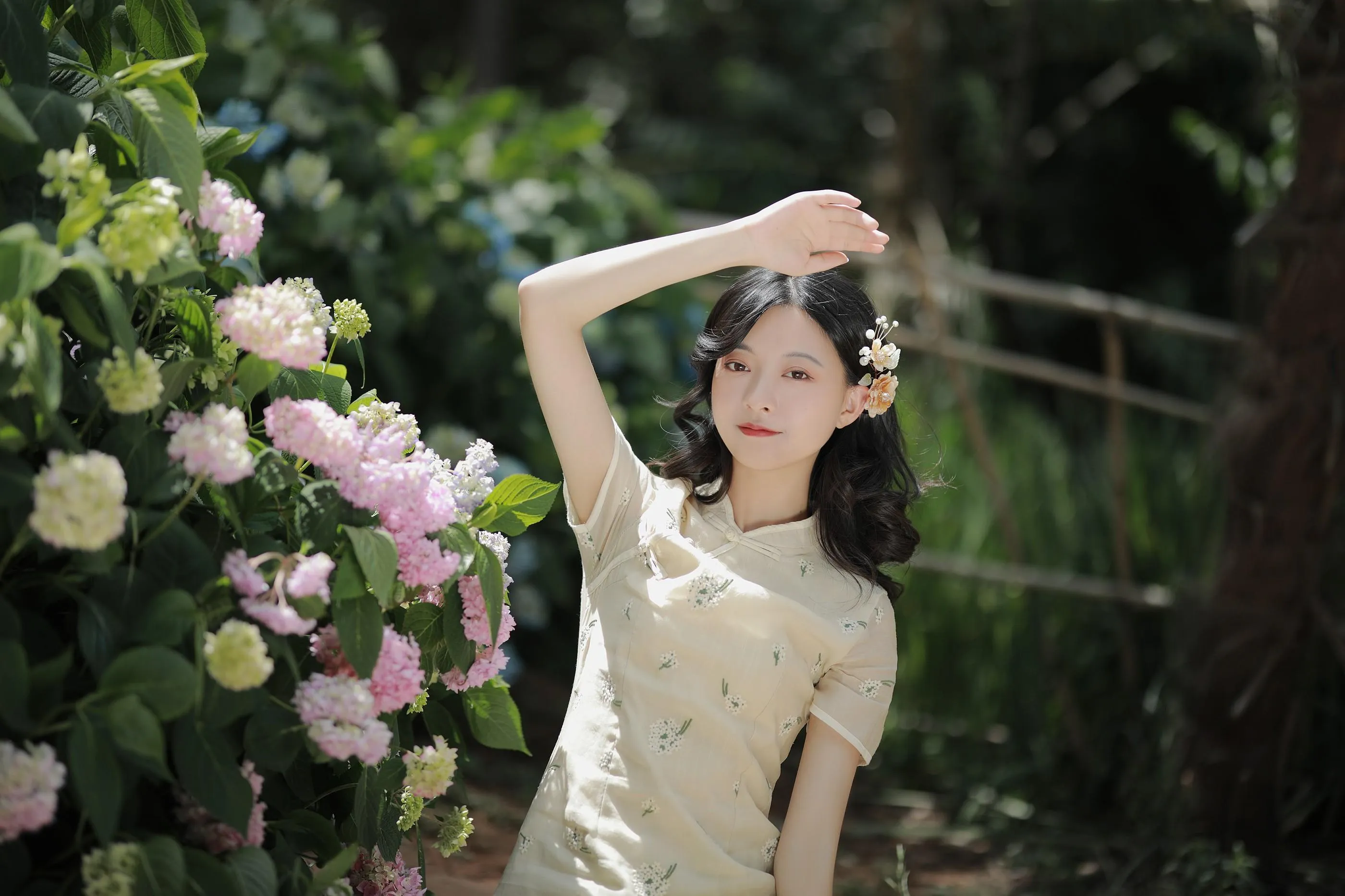 [艺图语] 2022.06.26 一梦芳华 YunFleur [28P]插图3